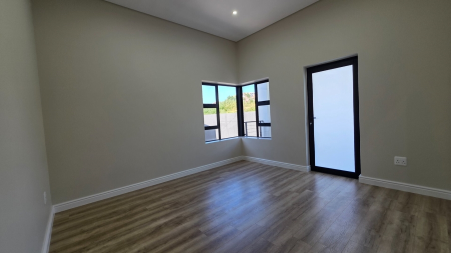 3 Bedroom Property for Sale in Hartenbos Heuwels Western Cape